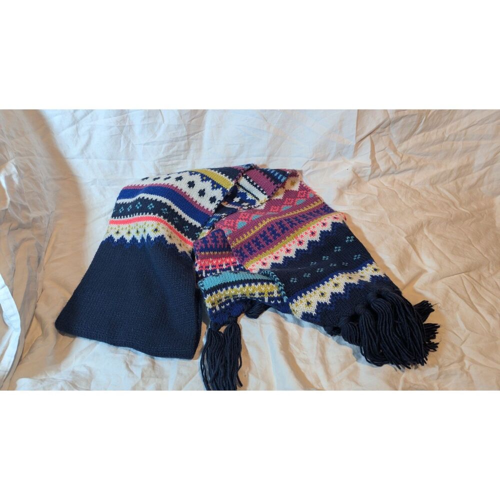 Old Navy Knit Scarf